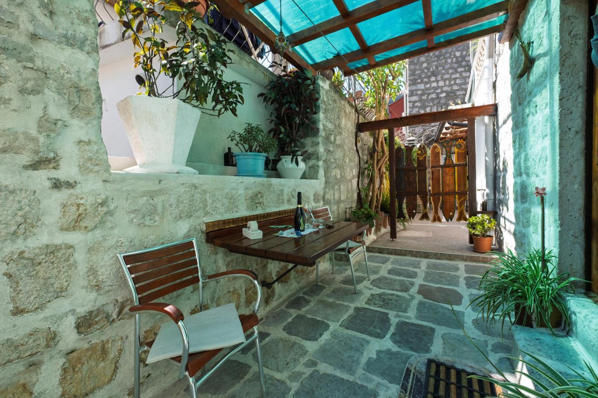 Bluemarine Rooms & Apartments Perast Kültér fotó