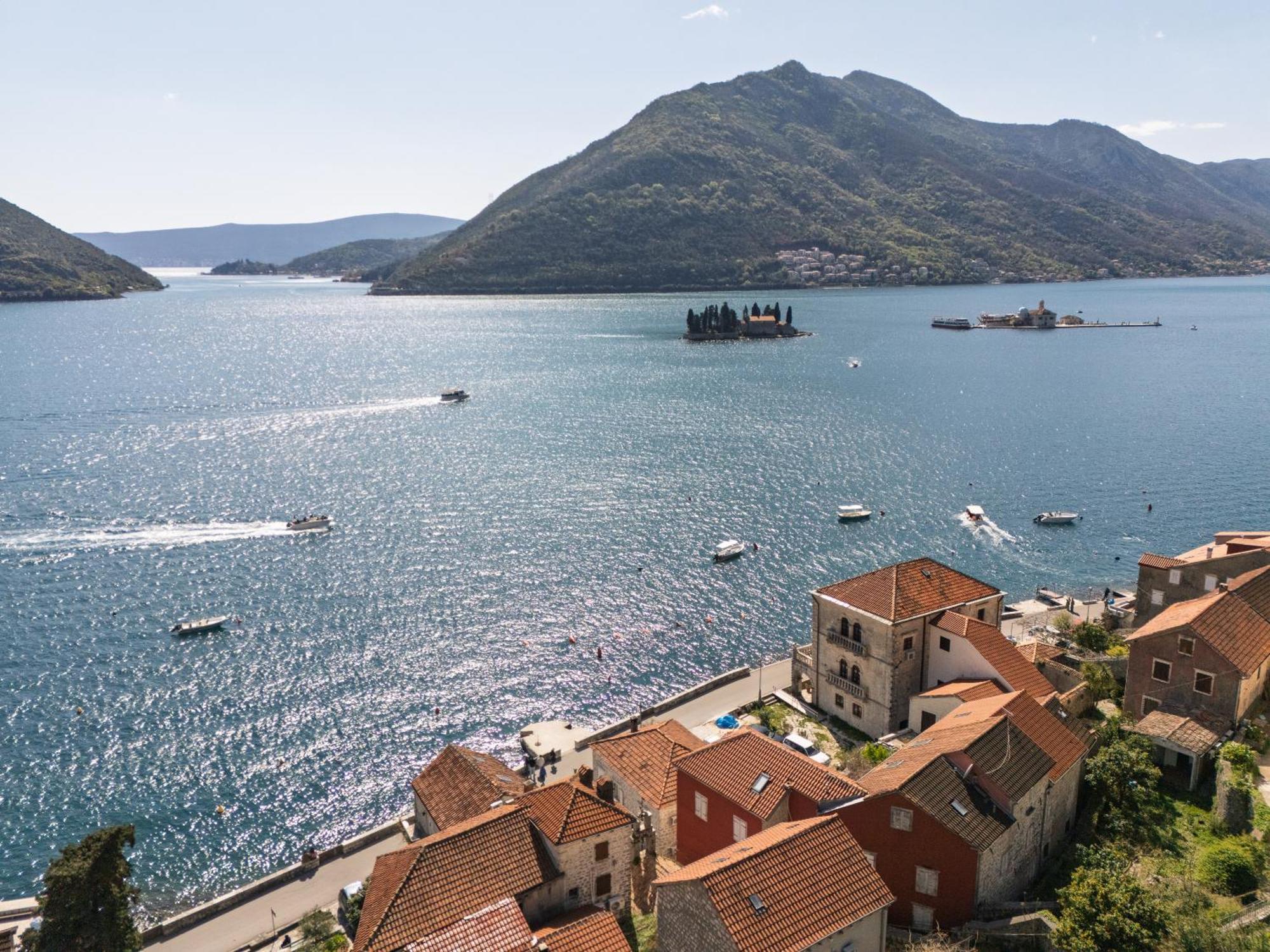 Bluemarine Rooms & Apartments Perast Kültér fotó